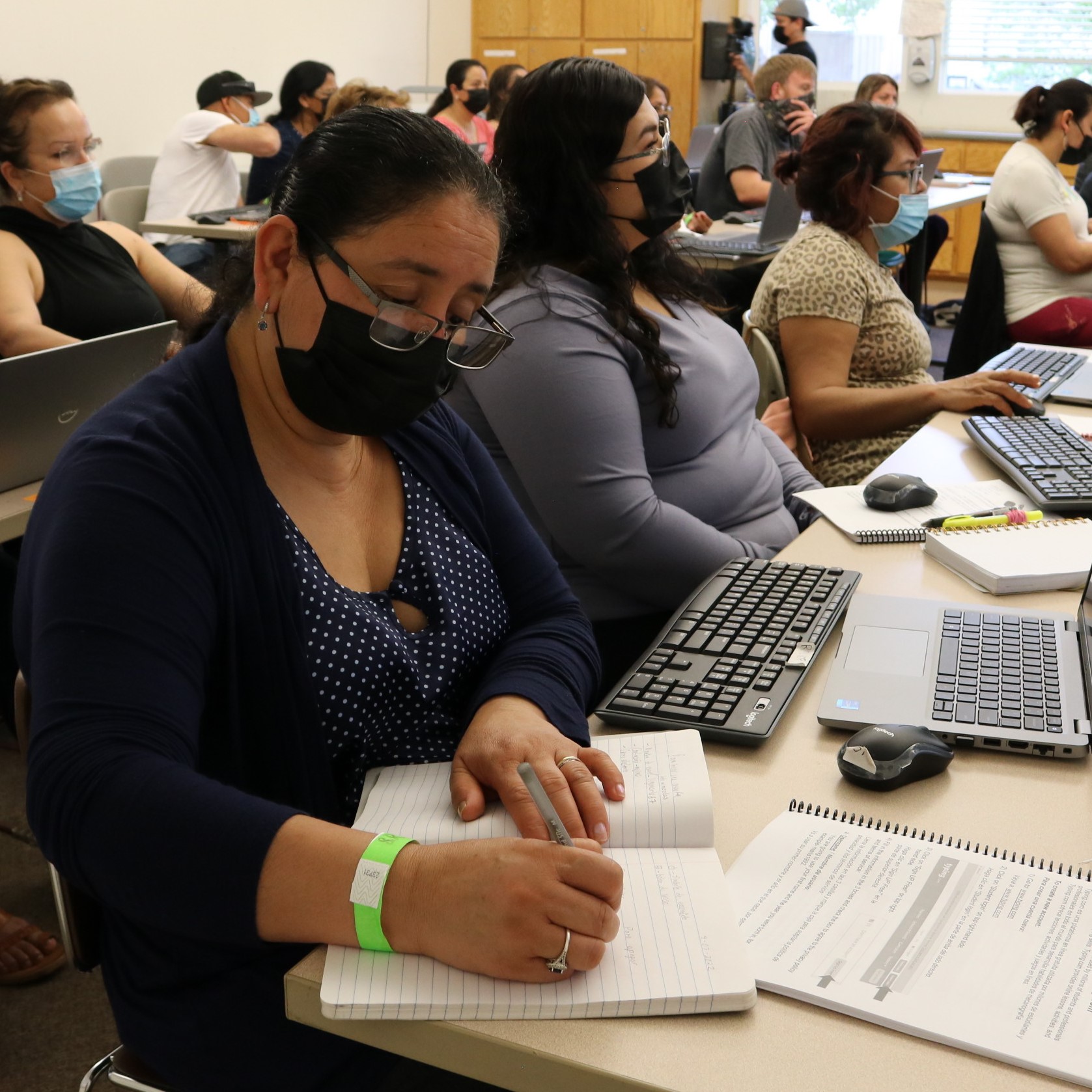 Students in computer class